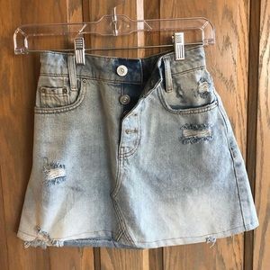 Jean mini skirt